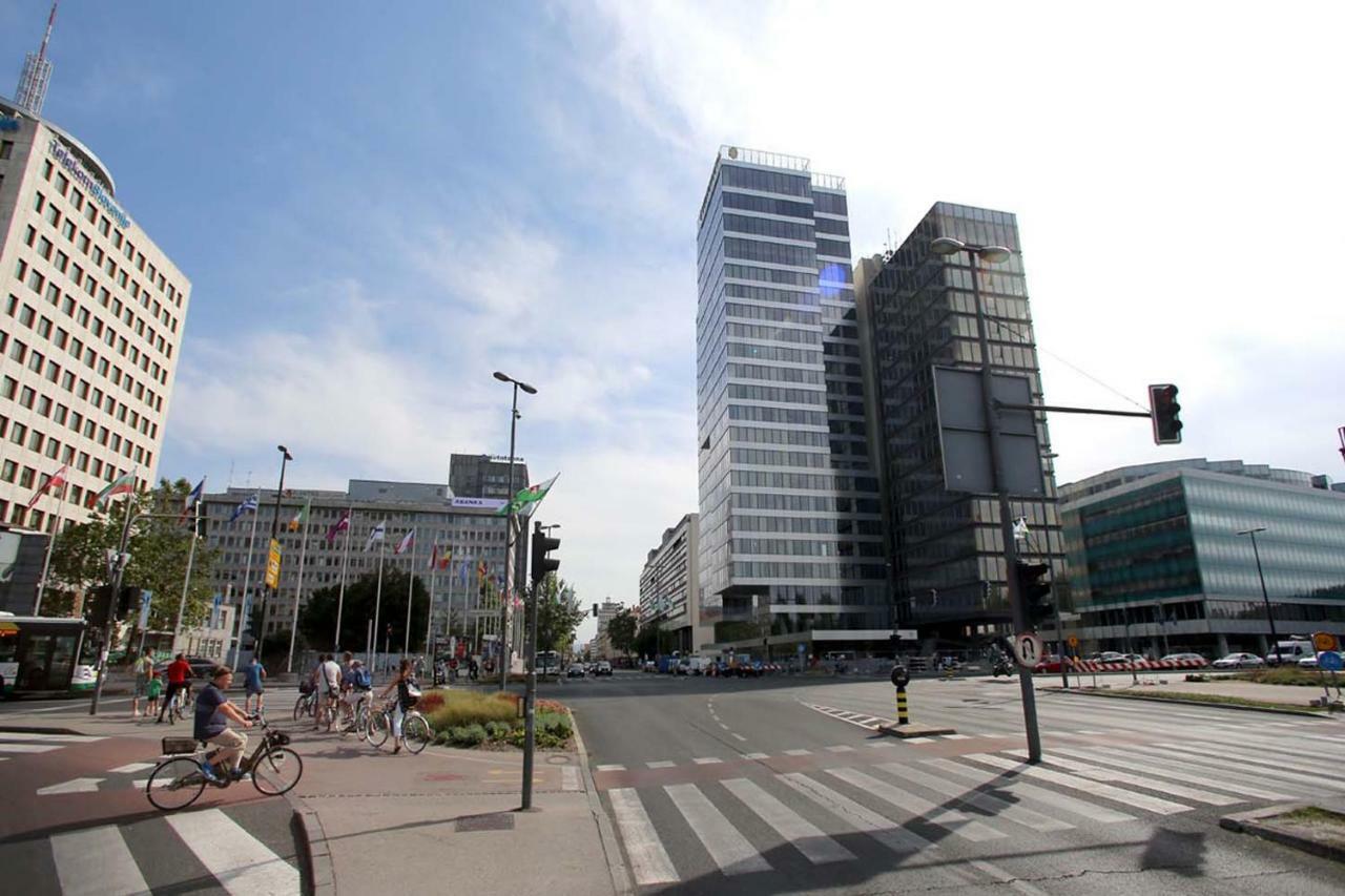 Skyscraper Apartment Tour As Ljubljana Exterior foto